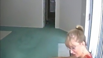Older Woman Receives A Satisfying Ejaculation