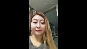 Mature Chinese Mother And Daughter Masturbation