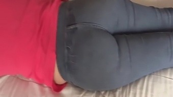Duża Dupa Amatorskiej Żony Bierze Mleko I Spermę