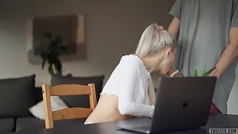 I Ejaculated In My Snug Young Vagina During A Virtual Lesson - Eva Elfie