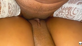 Unforgettable Oral Threesome With Stunning Female Performers